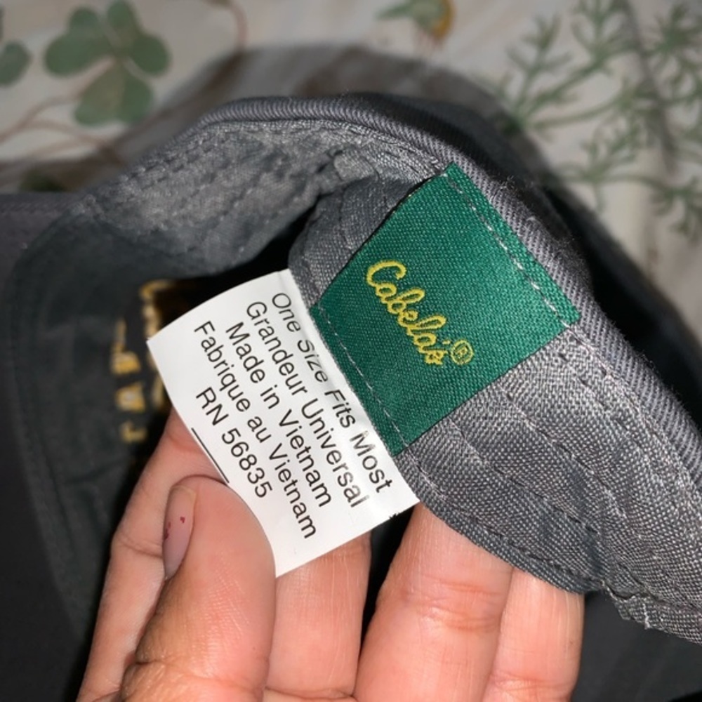 Cabelas hat - Picture 2 of 2